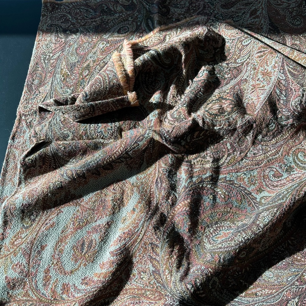 Paisley Patterned Shawl